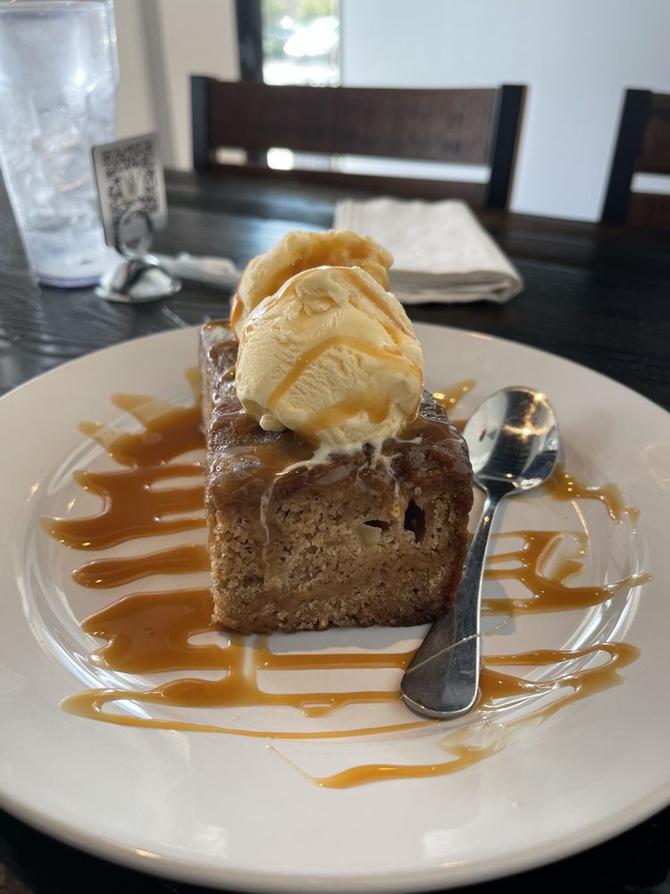 WOOD & IRON GAMEDAY RESTAURANT AND BAR 16 Reviews 12288 W Broad St, Henrico, Virginia