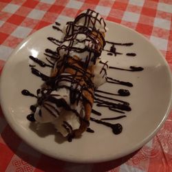 Dolce Vita Italian Ristorante - Cannolli