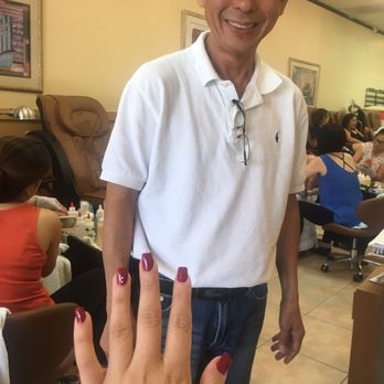 ProfessioNails & Spa - Jimmy carter is my favorite. Highly recommend him - Nail Salons Near Me - Simi Valley, California