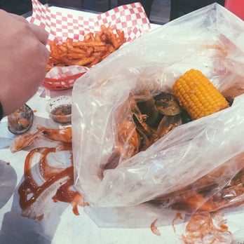 Stinkin Crawfish - Buffalo fries and a shrimp combo - Cajun/Creole Near Me - Downey, California