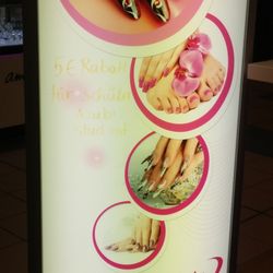 Les Nails