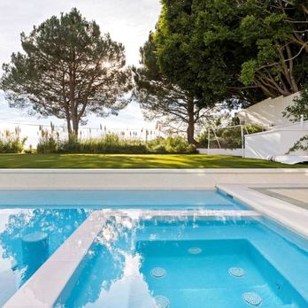 NA Design Builders - New pool - General Contractors Near Me - West Hollywood, California
