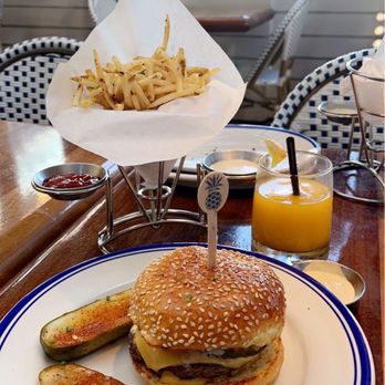 Hudson House - Burger and shoe string fries - Seafood Near Me - Addison, Texas Hudson House - Burger and shoe string fries - Seafood Near Me - Addison, Texas