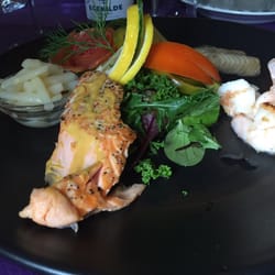 Restaurant Den Gyldne Hane - En fantastisk fiske-skaldyrs frokost platte..