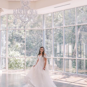 Becky Fowler's Bridal - Sewing & Alterations Near Me - Irving, Texas Becky Fowler's Bridal - Sewing & Alterations Near Me - Irving, Texas