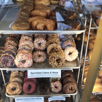 Mama's Donuts - Donuts Near Me - Van Nuys, California Mama's Donuts - Donuts Near Me - Van Nuys, California