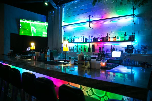 Theme House restaurant & karaoke by null