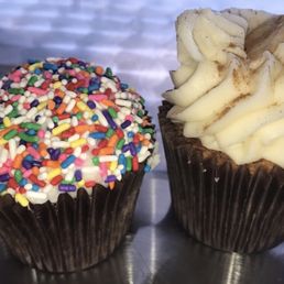 Birthday Cake Cupcake