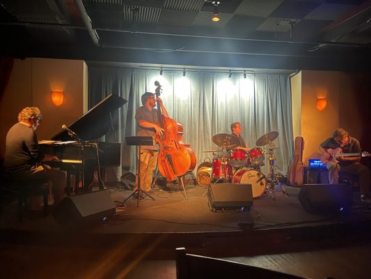 Scat Jazz Lounge by null