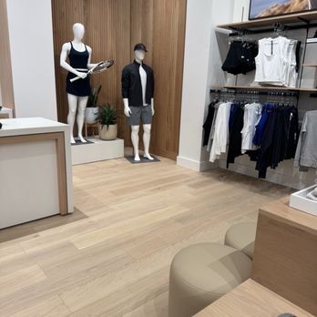 Vuori - Men's Clothing Near Me - Boca Raton, Florida