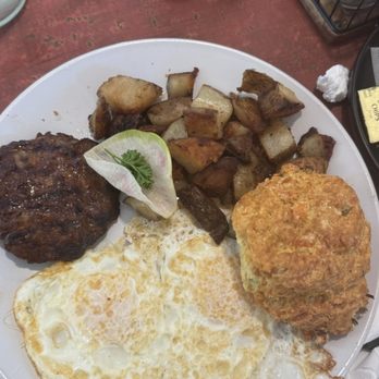Roses Restaurant - Breakfast & Brunch Near Me - Lee, Massachusetts Roses Restaurant - Breakfast & Brunch Near Me - Lee, Massachusetts