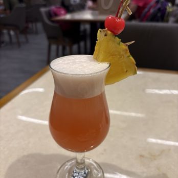 銀刃貴賓室 - Airport Lounges Near Me - Hong Kong, HK