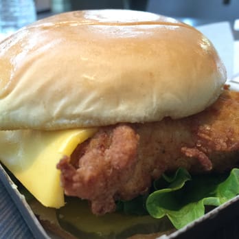 Chick-fil-A - Chicken Deluxe Sandwich - Fast Food Near Me - Jersey City, New Jersey