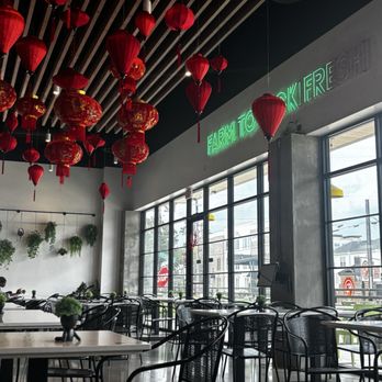 Lúa Viet Kitchen - Interior Photo - Vietnamese Near Me - Houston, Texas Lúa Viet Kitchen - Interior Photo - Vietnamese Near Me - Houston, Texas