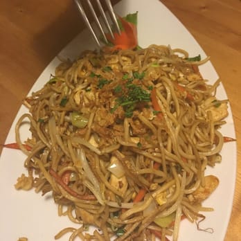 Goldenes Kreuz - #453 Chicken with Noodles. Add spice and its very good! - Italian Near Me - Parsberg, BY