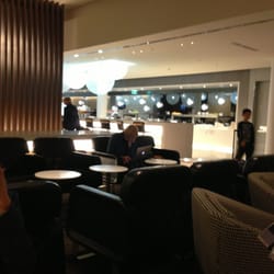 Qantas Lounge Canberra