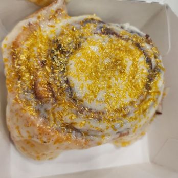 Cinnabon - HP Cinnamon roll - Bakeries Near Me - Reno, Nevada