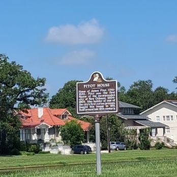 Pitot House - Museums Near Me - New Orleans, Louisiana