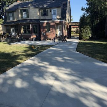 Triple Crown Concrete - Driveway - Masonry/Concrete Near Me Triple Crown Concrete - Driveway - Masonry/Concrete Near Me