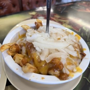Jim's Burgers #9 - Small Chilli Cheese Fries - Fast Food Near Me - Gardena, California Jim's Burgers #9 - Small Chilli Cheese Fries - Fast Food Near Me - Gardena, California