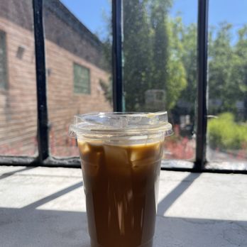 Roamer Coffee House - Coffee & Tea Near Me - Reno, Nevada