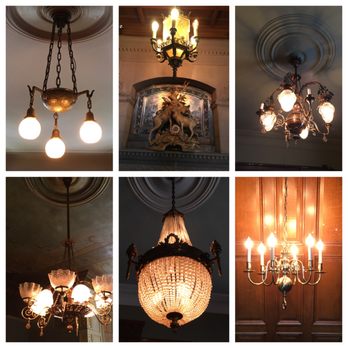 Craigdarroch Castle - Lamps at Craigdarroch Castle - Museums Near Me - Victoria, British Columbia Craigdarroch Castle - Lamps at Craigdarroch Castle - Museums Near Me - Victoria, British Columbia