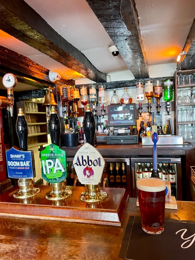 WHITE HORSE Updated September 2024 54 Photos & 42 Reviews 530