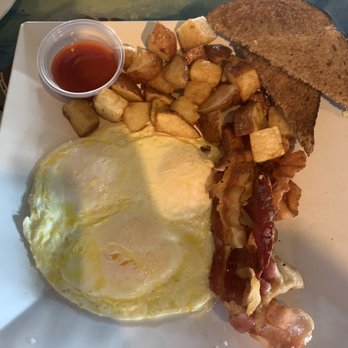 Rick's Reef - The Reef - Seafood Near Me - St. Pete Beach, Florida