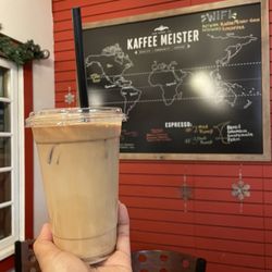 KaffeeMeister - Iced caramel macchiato