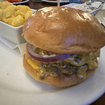 The Albert - Diner Burger - Bars Near Me - Atlanta, Georgia The Albert - Diner Burger - Bars Near Me - Atlanta, Georgia
