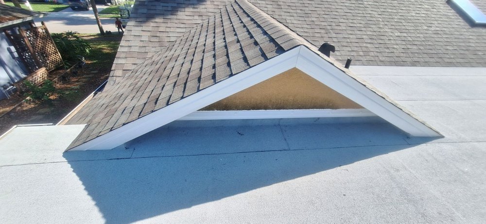 Slide of Richards' Roofing