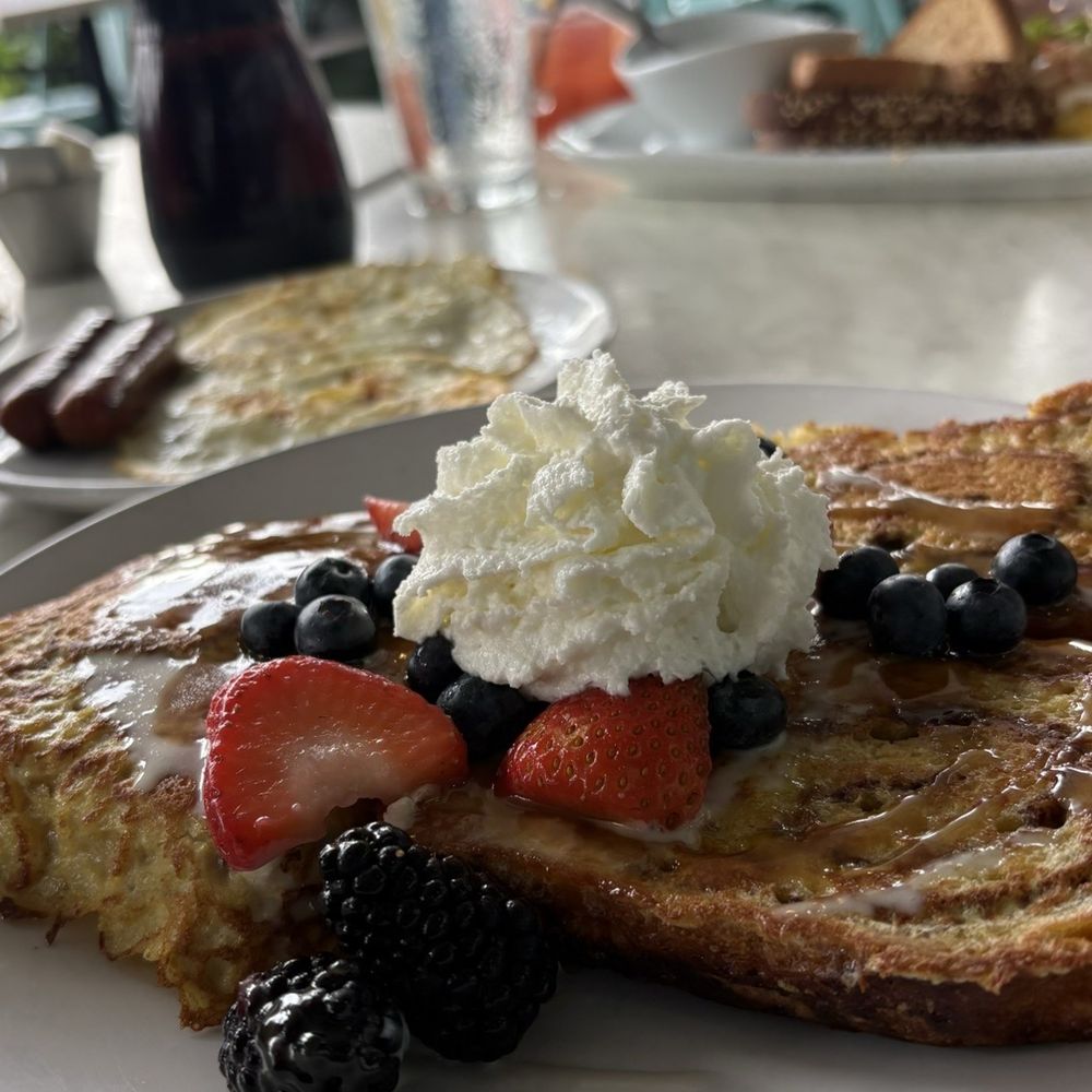 Another Broken Egg Cafe - Cinnamon Roll French Toast - Breakfast & Brunch Near Me - Delray Beach, Florida Another Broken Egg Cafe - Cinnamon Roll French Toast - Breakfast & Brunch Near Me - Delray Beach, Florida