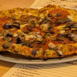 Monical's Pizza - Sausage, mushroom and peperoni
