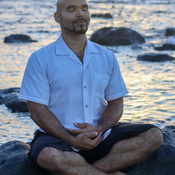 Maui Guru Massage - Finding yourself at Kuau - Massage Therapy Near Me Maui Guru Massage - Finding yourself at Kuau - Massage Therapy Near Me