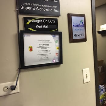 Super 8 by Wyndham Bridgeview/Chicago Area - Hotels Near Me - Bridgeview, Illinois Super 8 by Wyndham Bridgeview/Chicago Area - Hotels Near Me - Bridgeview, Illinois
