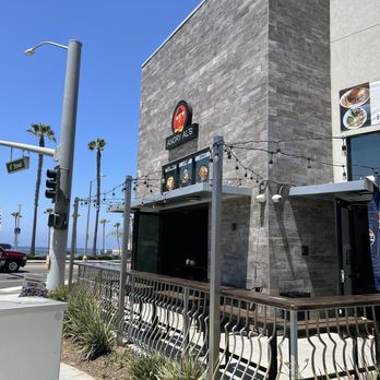 Angry AL's - Front of the restaurant - Mediterranean Near Me - Huntington Beach, California