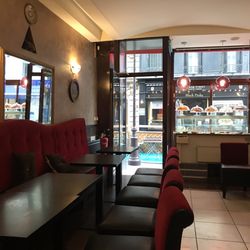 Le Sphinx Café