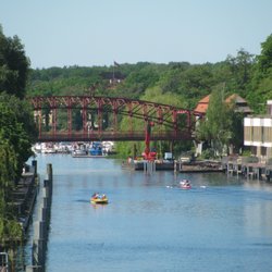 Tegeler Hafenbrücke "Sechserbrücke" - Die Brücke von weitem. 2017.