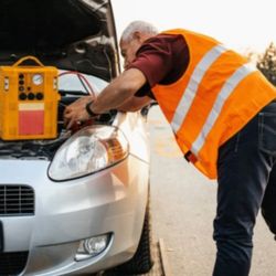 J & M Truck And Trailer Repair