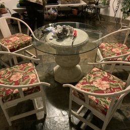 New covers, see how they got the flower in the center of each chair? New covers, see how they got the flower in the center of each chair?