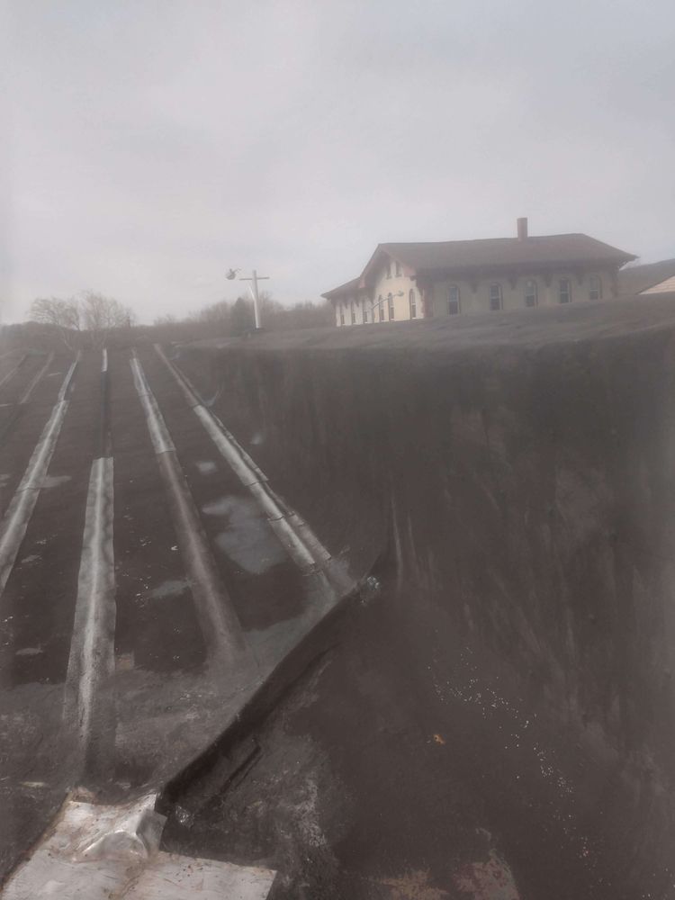 Slide of Advantage Commercial Roofing