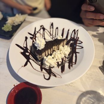 Shiitake Asian Bistro - Don't know what it's called but it's a great it might be a Oreo cake - Thai Near Me - Delray Beach, Florida