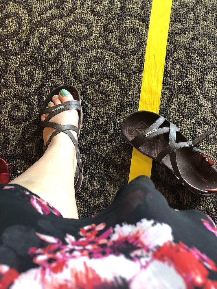 DSW DESIGNER SHOE WAREHOUSE Updated July 2024 18 Photos 7463