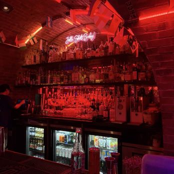 Devil's Hideaway - Wine Bars Near Me - Tempe, Arizona
