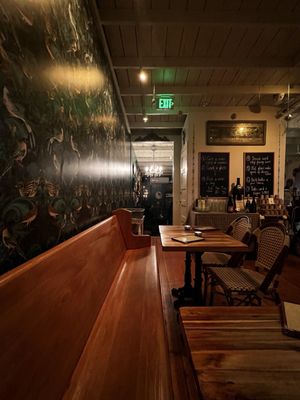 Chez Phinney by null