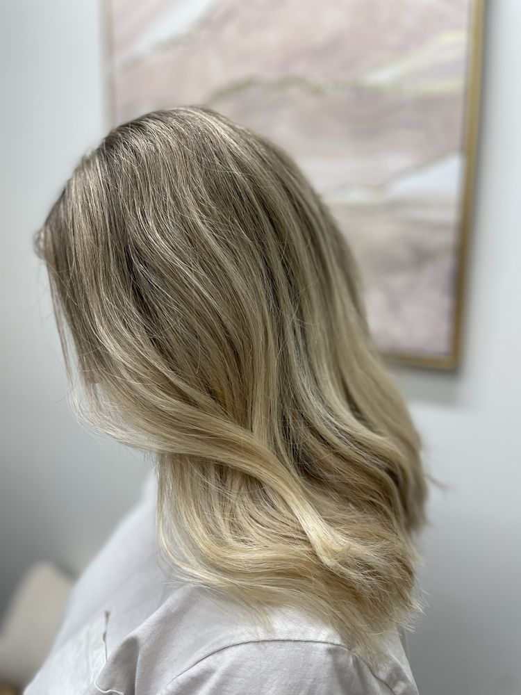 Beverlee McMillen Hair Studio Logo