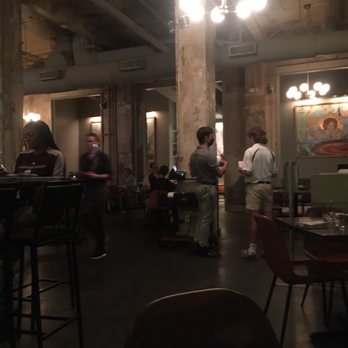 Catherine and Mary's - Dining room - Italian Near Me - Memphis, Tennessee