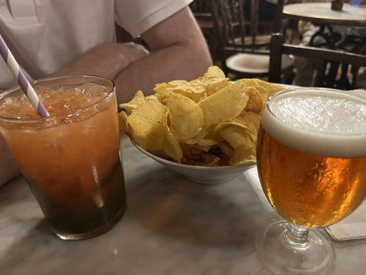 Bar Marsella by null