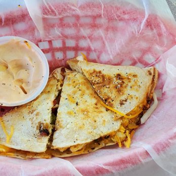 Worldwide Eatz - Chicken Quesadillas - Tacos Near Me - Washington, Pennsylvania Worldwide Eatz - Chicken Quesadillas - Tacos Near Me - Washington, Pennsylvania