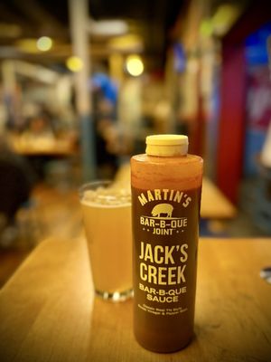 Martin's Bar-B-Que Joint by null